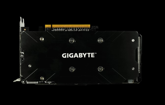 Card màn hình VGA Gigabyte RX570 4G D5 Gaming tin hoc dai viet 1 1