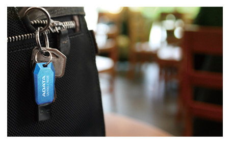 USB Adata 16Gb UV100 2.0 tin hoc dai viet_1